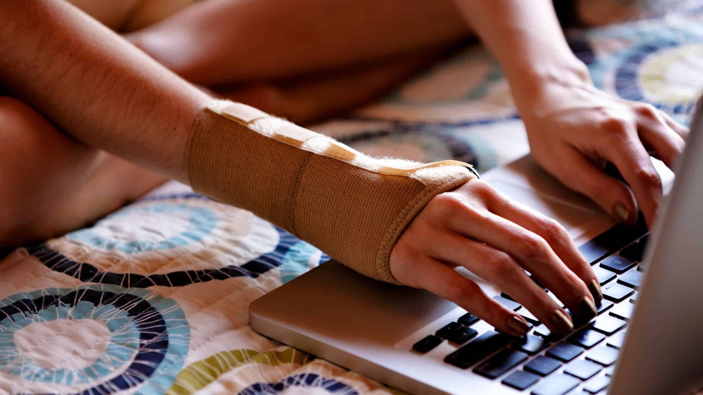 non surgical options of shoulder pain from carpal tunnel